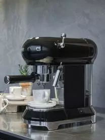 Smeg Espressomaschine 50's Style 9 Smeg Espressomaschine 50's Style – Bild 7